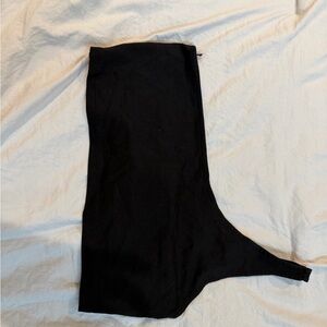 Black One-Shoulder Top